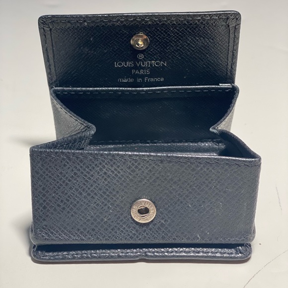 GENUINE LOUIS VUITTON Taiga Coin Case AUTHENTIC Made in France - Picture 8 of 14